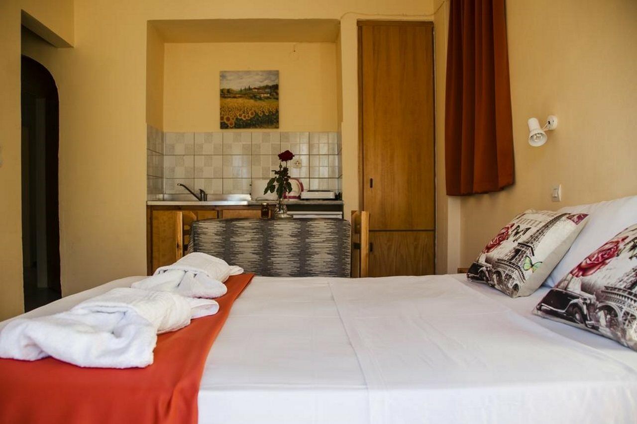 Yiannis The Beekeeper Apartments Kefalos  Luaran gambar